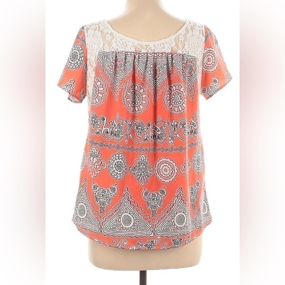 Renee C - short sleeve blouse with lace application - Picture 2 of 2